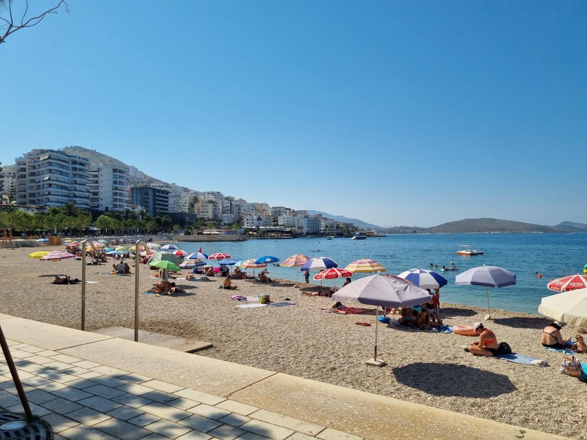 Ferienwohnung Sunset Tarraces Sarandë Exterior foto