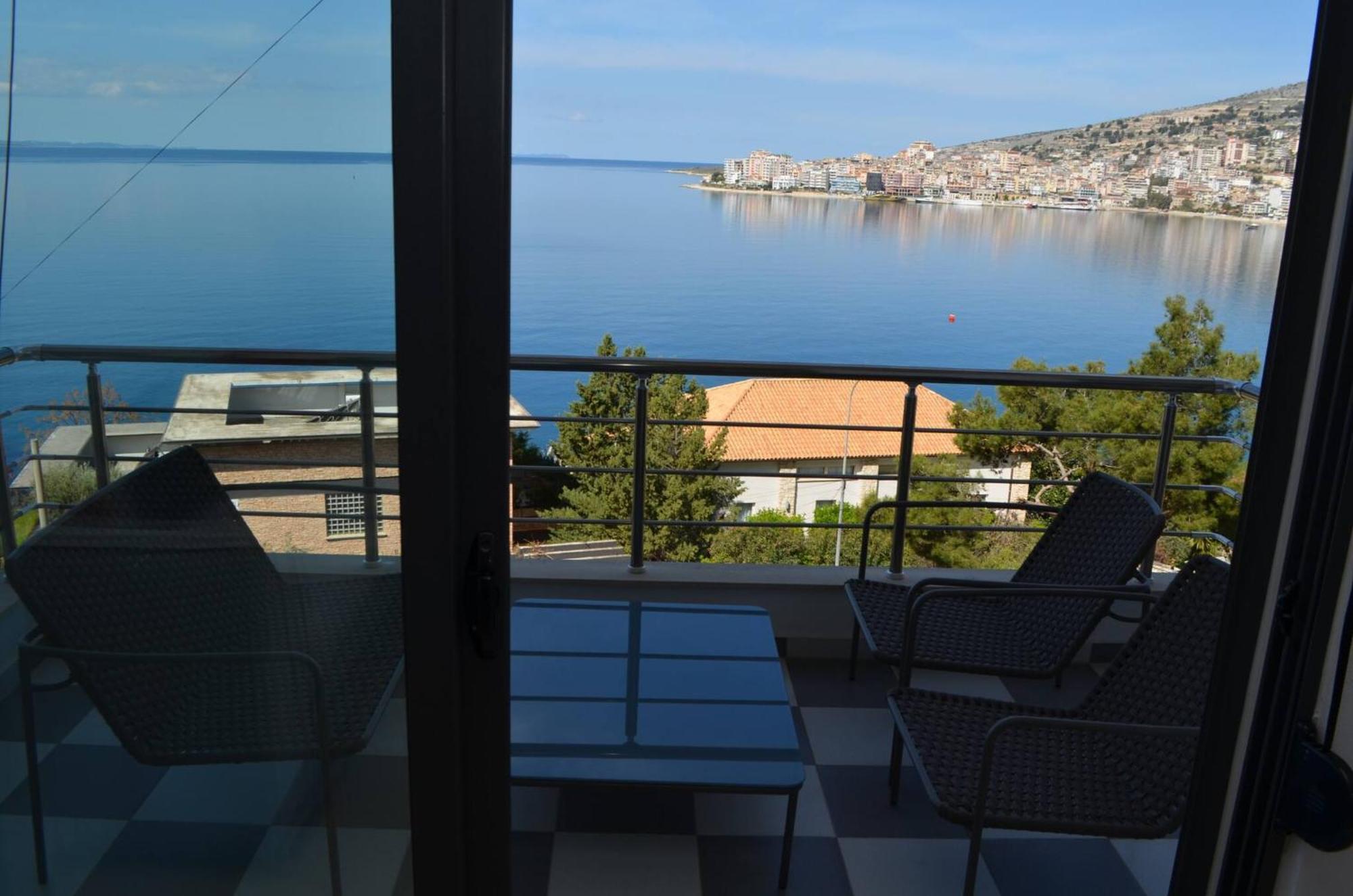 Ferienwohnung Sunset Tarraces Sarandë Exterior foto
