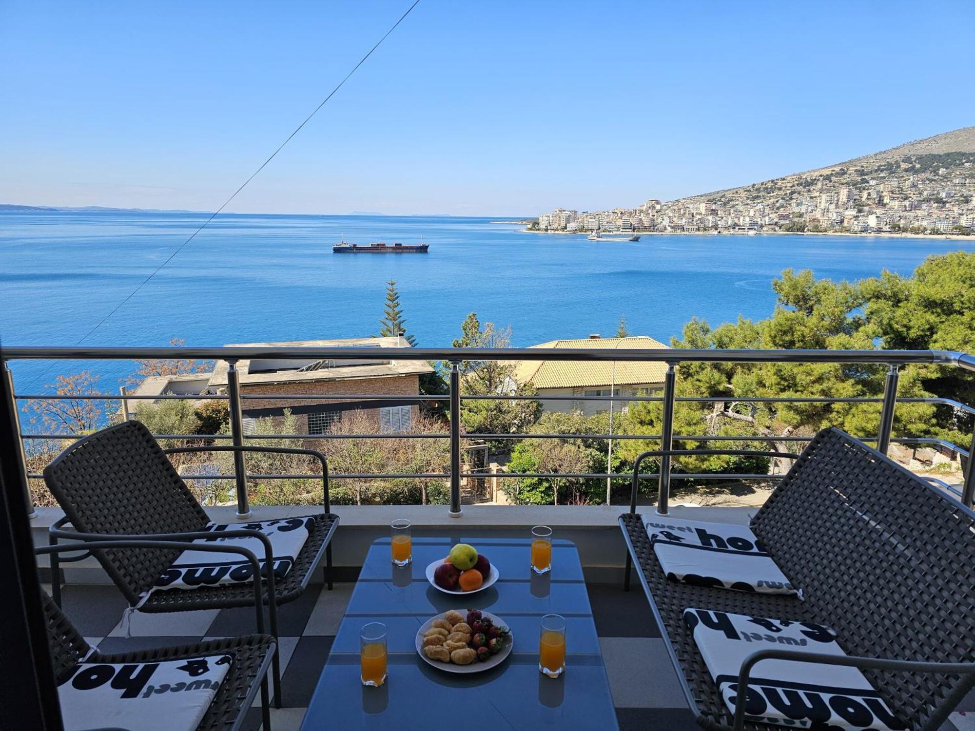Ferienwohnung Sunset Tarraces Sarandë Exterior foto