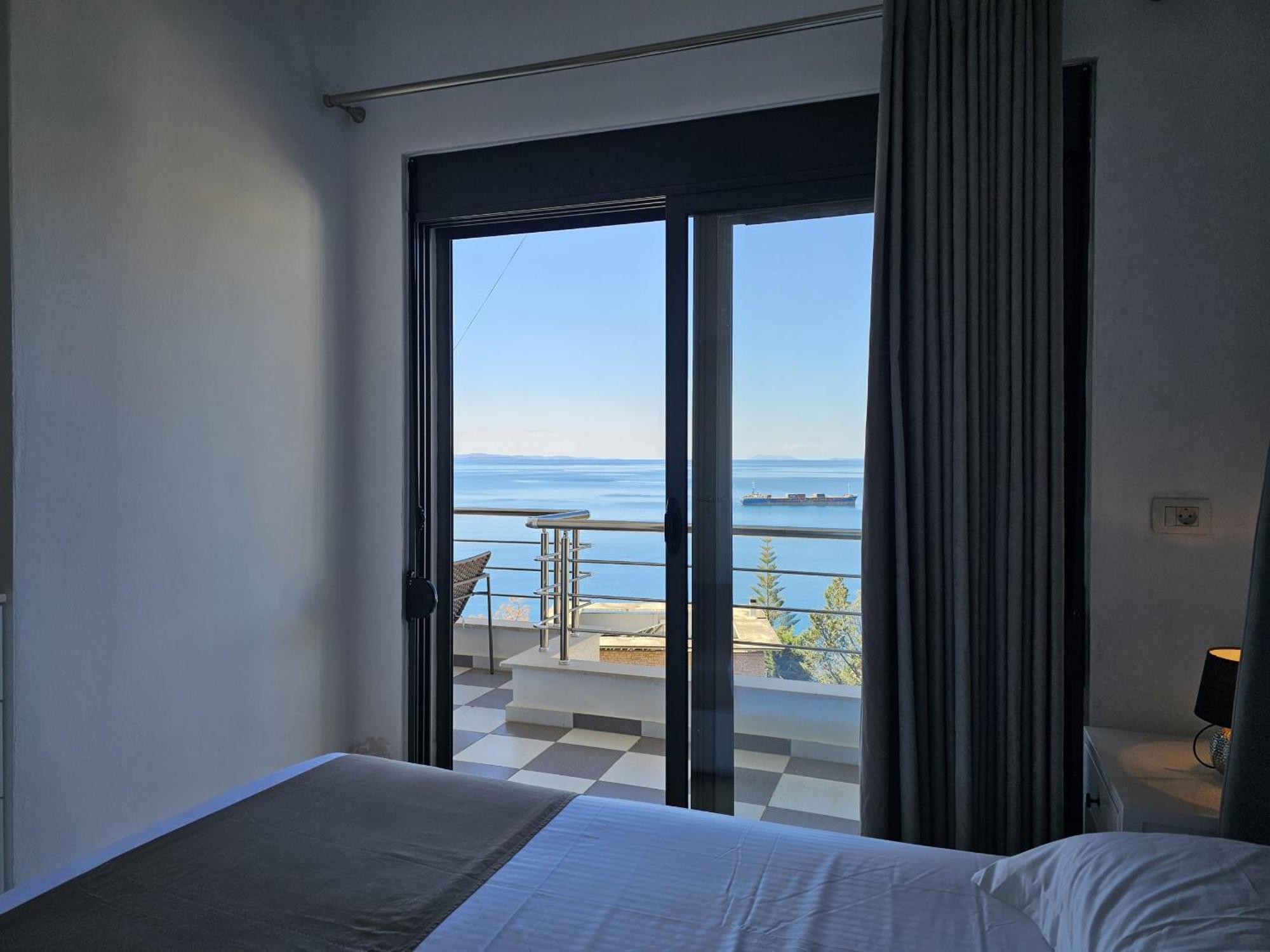 Ferienwohnung Sunset Tarraces Sarandë Exterior foto