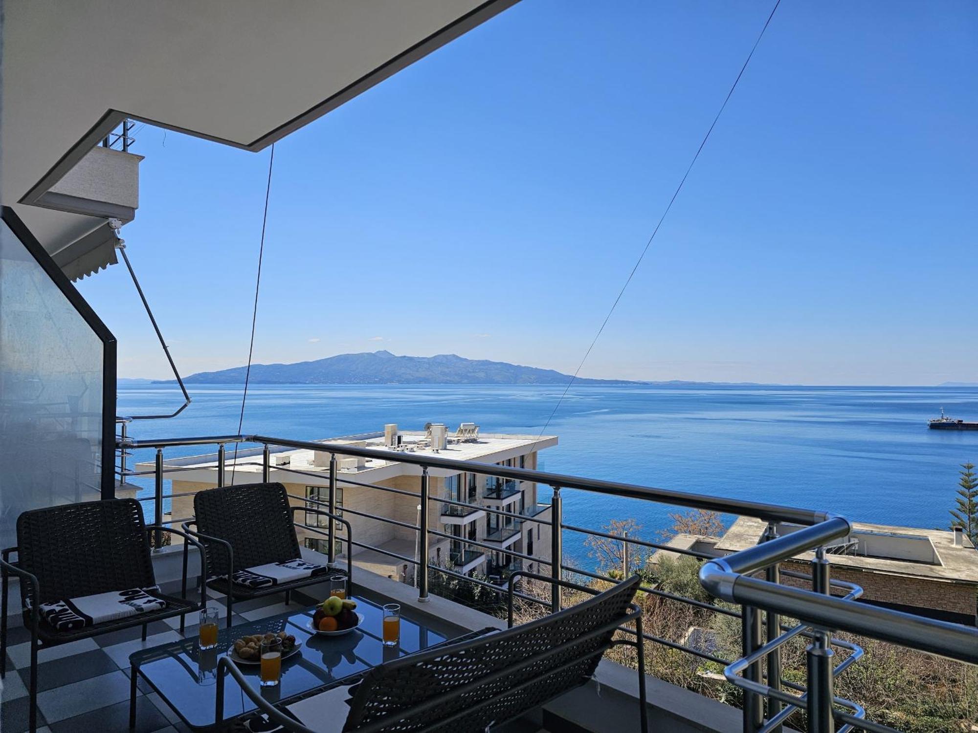 Ferienwohnung Sunset Tarraces Sarandë Exterior foto