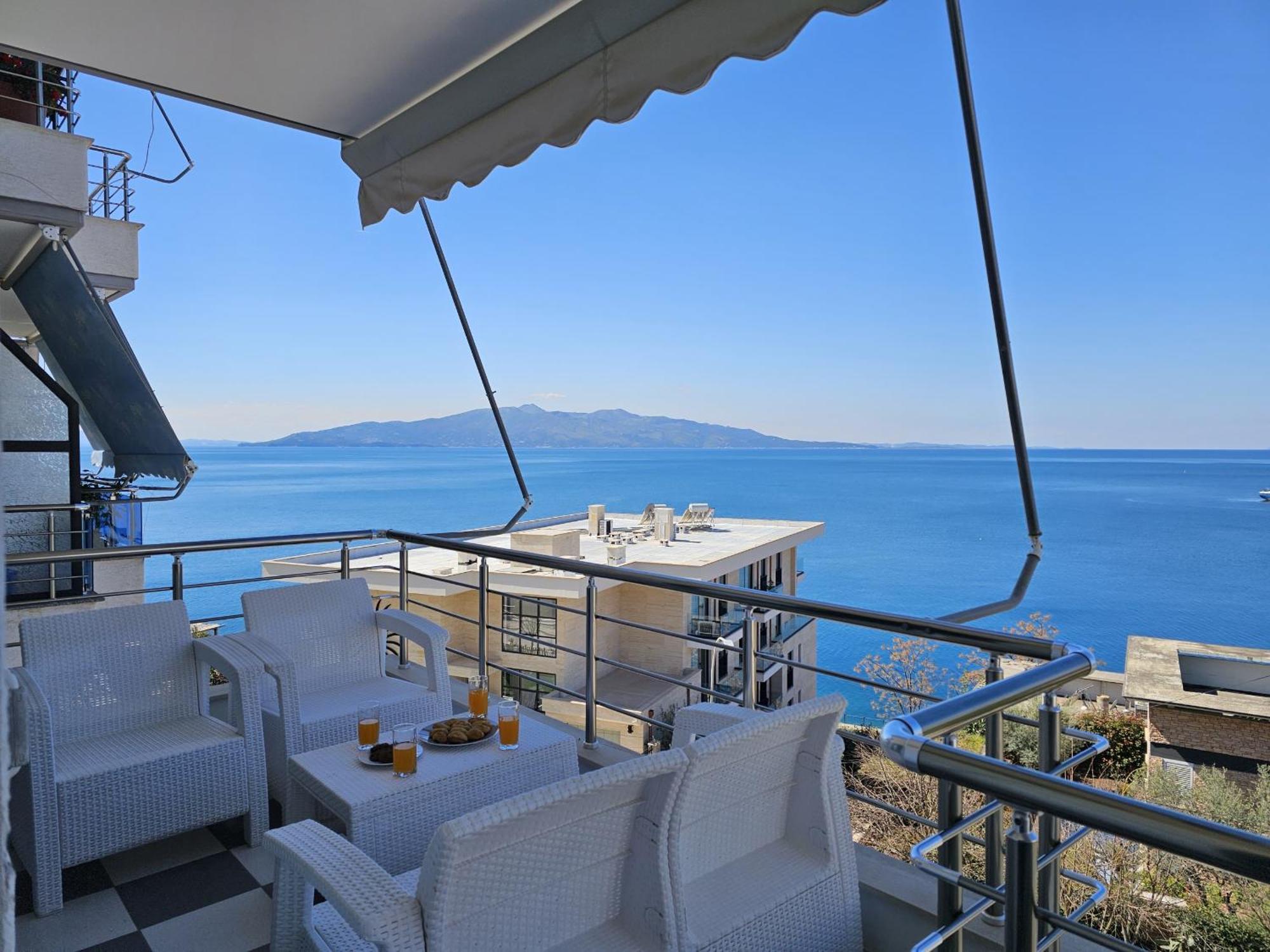 Ferienwohnung Sunset Tarraces Sarandë Exterior foto