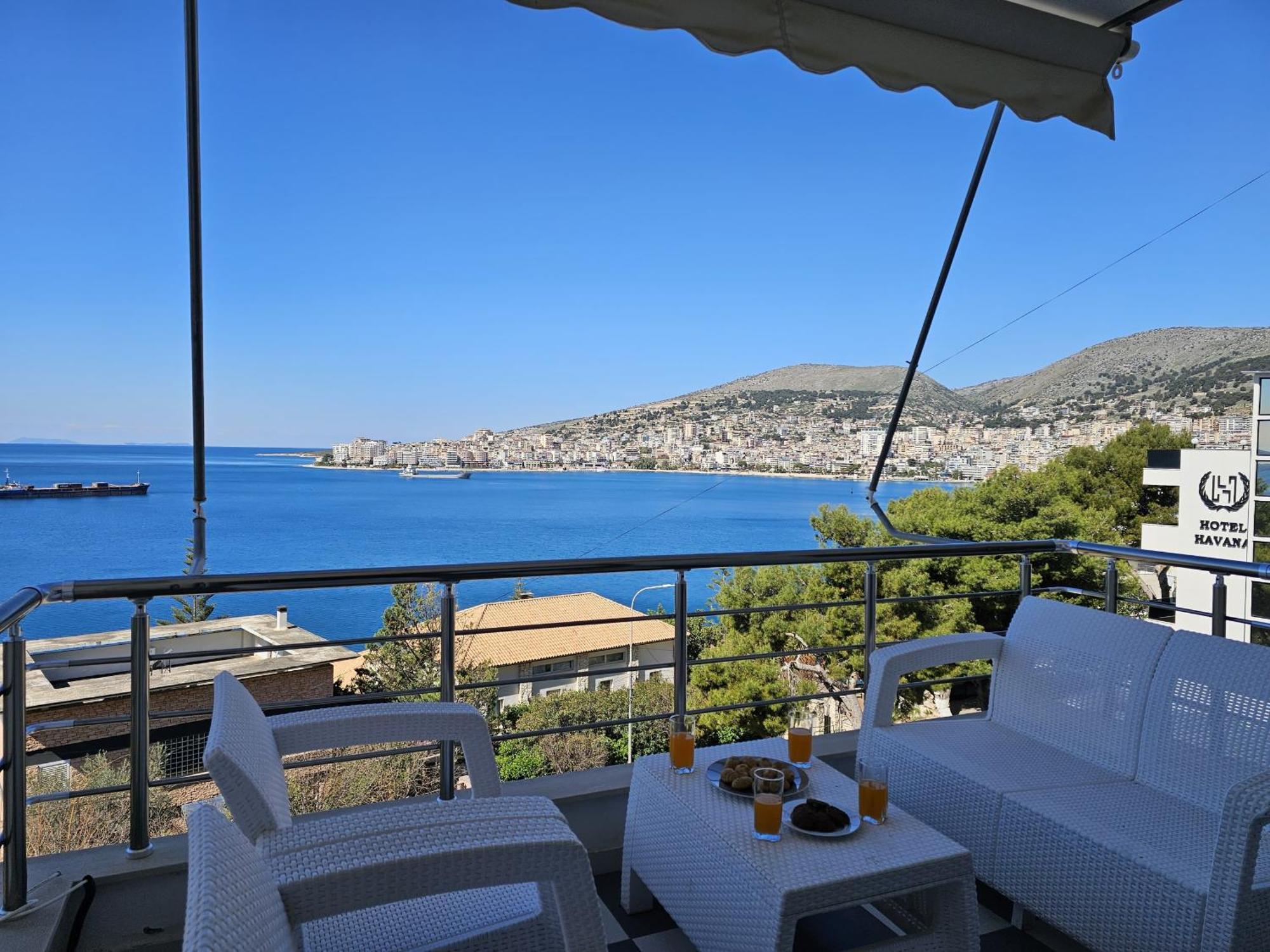Ferienwohnung Sunset Tarraces Sarandë Exterior foto