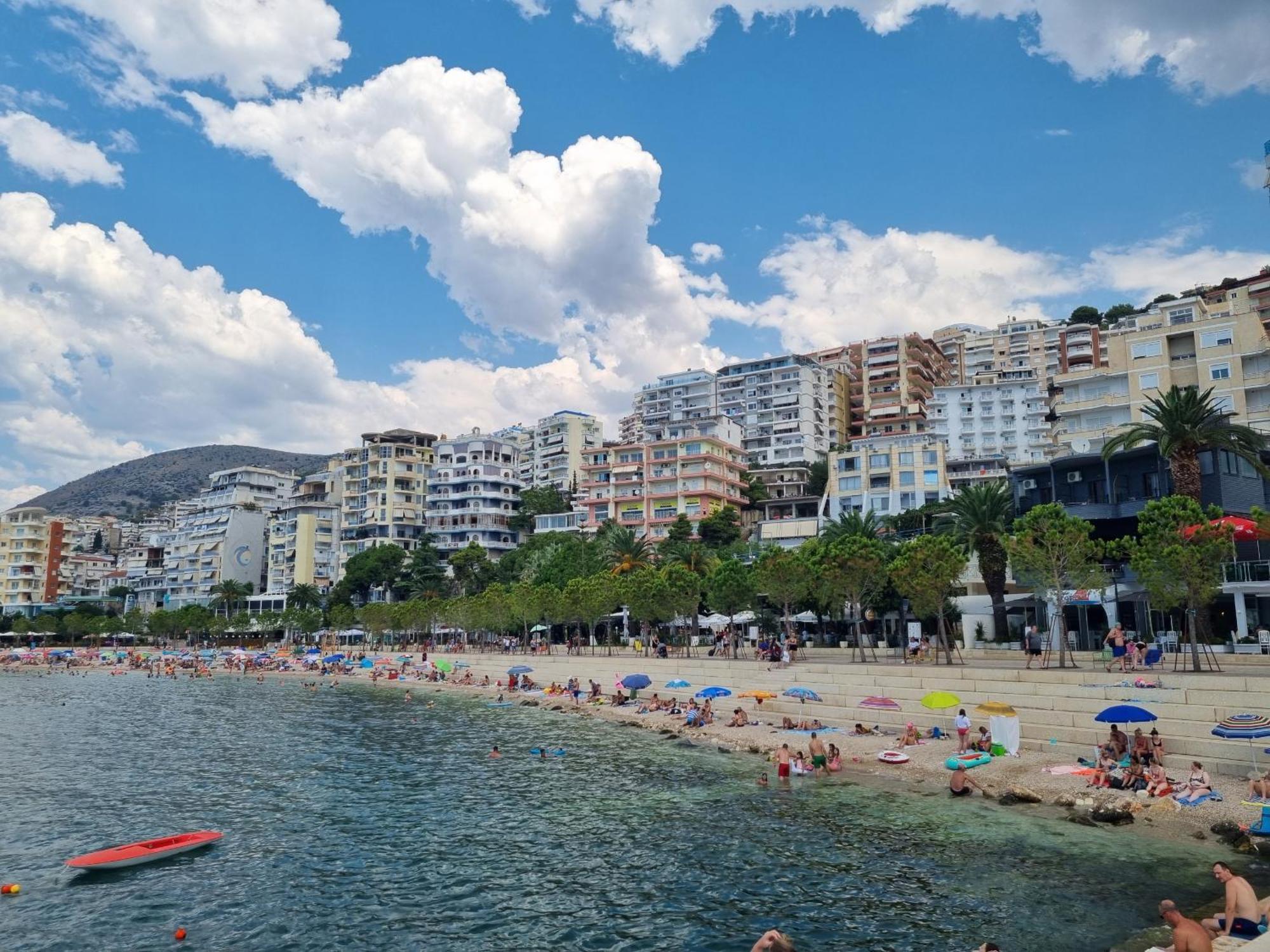 Ferienwohnung Sunset Tarraces Sarandë Exterior foto