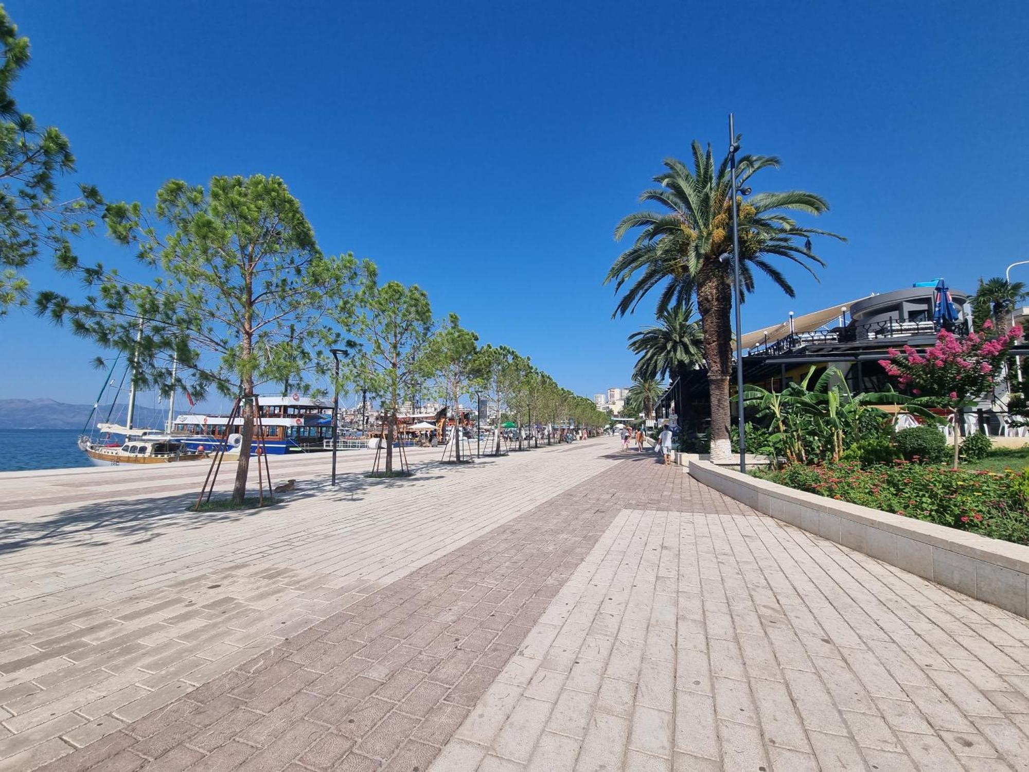 Ferienwohnung Sunset Tarraces Sarandë Exterior foto