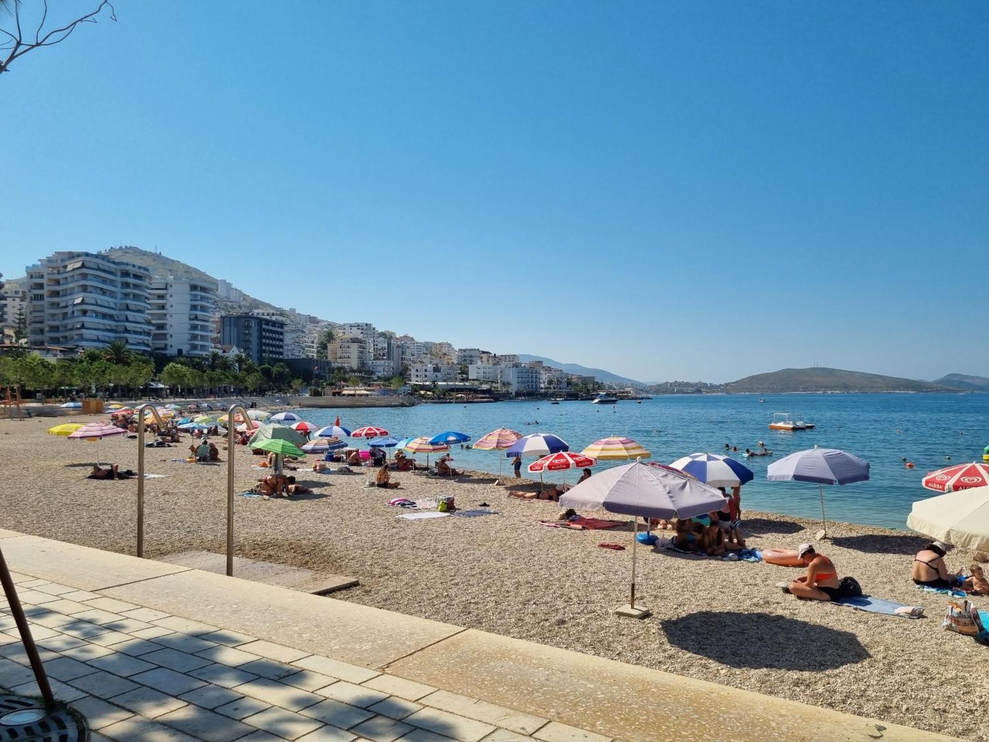 Ferienwohnung Sunset Tarraces Sarandë Exterior foto